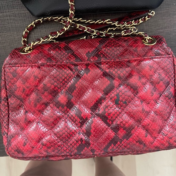 Red and black python leather Micheal Kors bag/ gold hardware. Condition good. - Picture 11 of 11